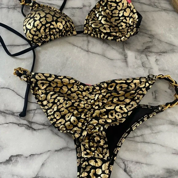 Doll black and gold leopard size small top and bottom Firm price - Picture 2 of 8